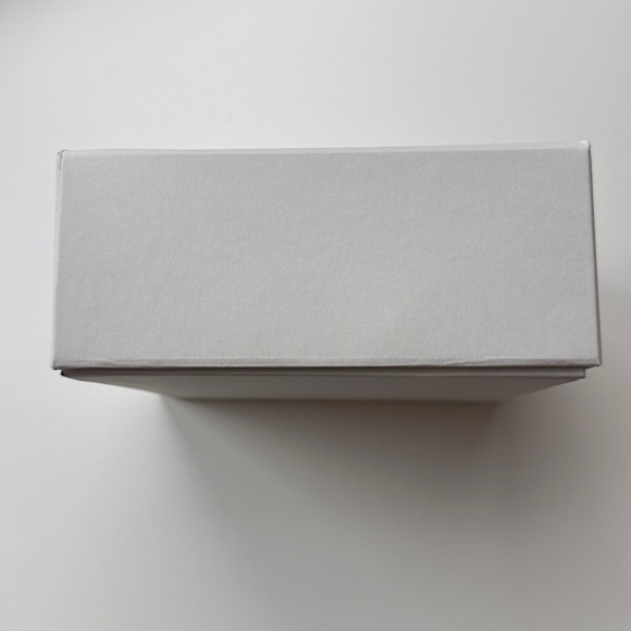 Loewe White Black Small Gift Box Storage Box - Picture 8 of 11